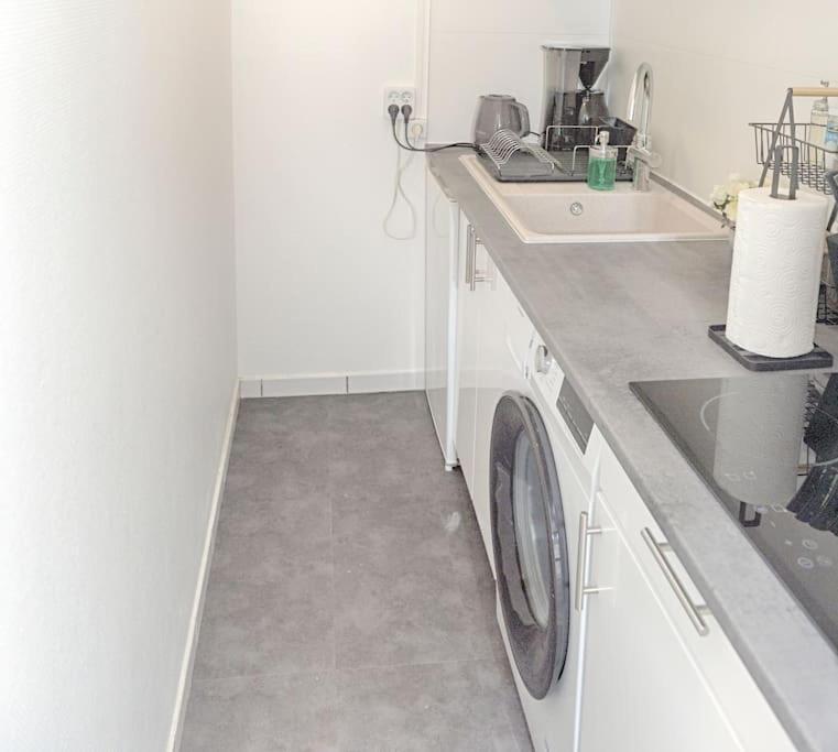Ferienwohnung Le Nid Cosy -Au Coeur D'Orléans Exterior foto